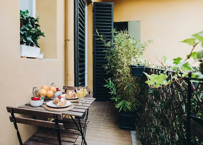 Piazza Aldrovandi - Quiet Balcony In The Historic Center * Bologna