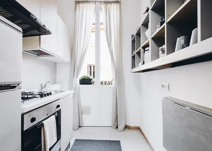 Apartament Piazza Aldrovandi - Quiet Balcony In The Historic Center Bolonia